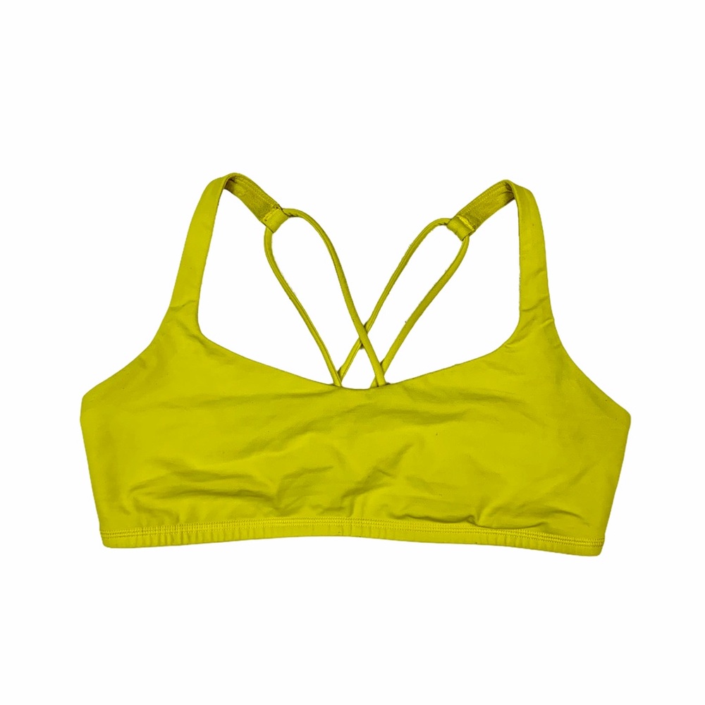 EUC Lululemon Free to Be Bra